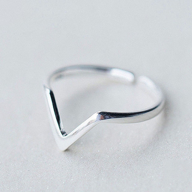 Simple Fashion Silver Leaf Ring